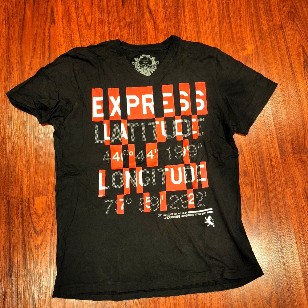 V-Neck Shirt Size M